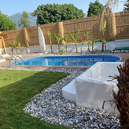 Mesmerizing Bungalow With Private Pool Close To Beach In Babatasi Apartment *